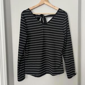 SweatyRocks Womens Striped Print Tie Back Long Sleeve T-shirt